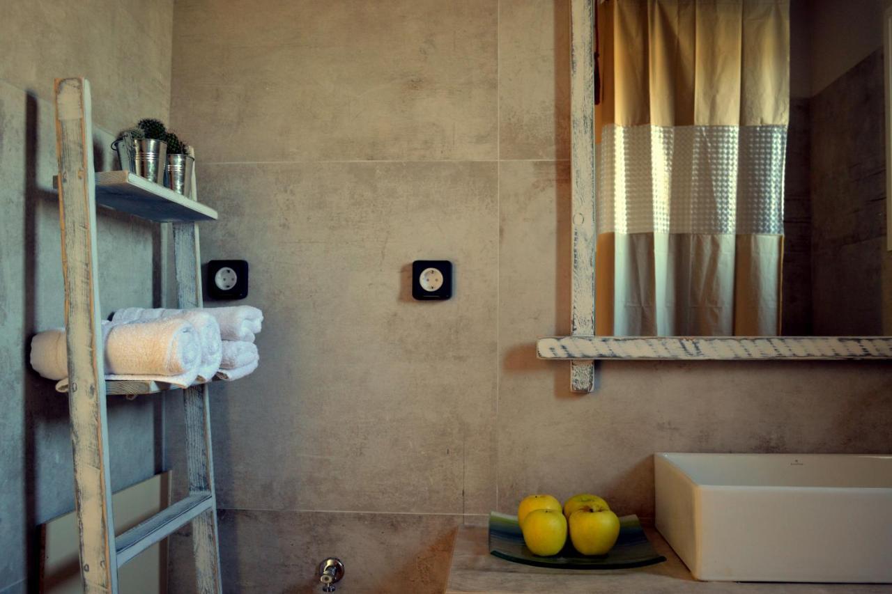 Ammos Luxury Suites Elia  Dış mekan fotoğraf